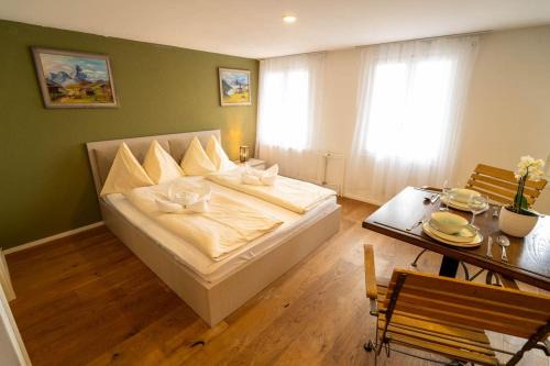 Neuenkirch Apartment | BERG & BERG Hotel - Hellbühl Self-Check-in