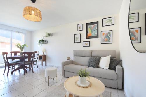 Fenouillet Apartment | Berges du Midi - Piscine Parking