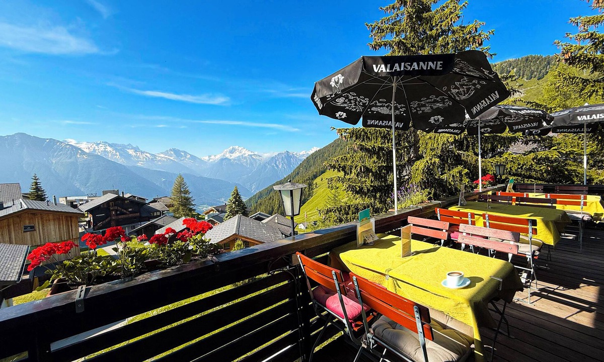 Riederalp Hotel | Berghaus Toni Hotel und Restaurant