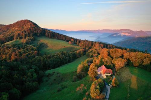 Oberbuchsiten Hotel | Bergrestaurant Tiefmatt