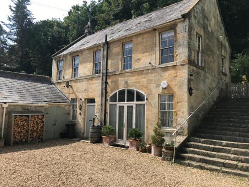Limpley Stoke House | Berkeley Coach House, near Bath