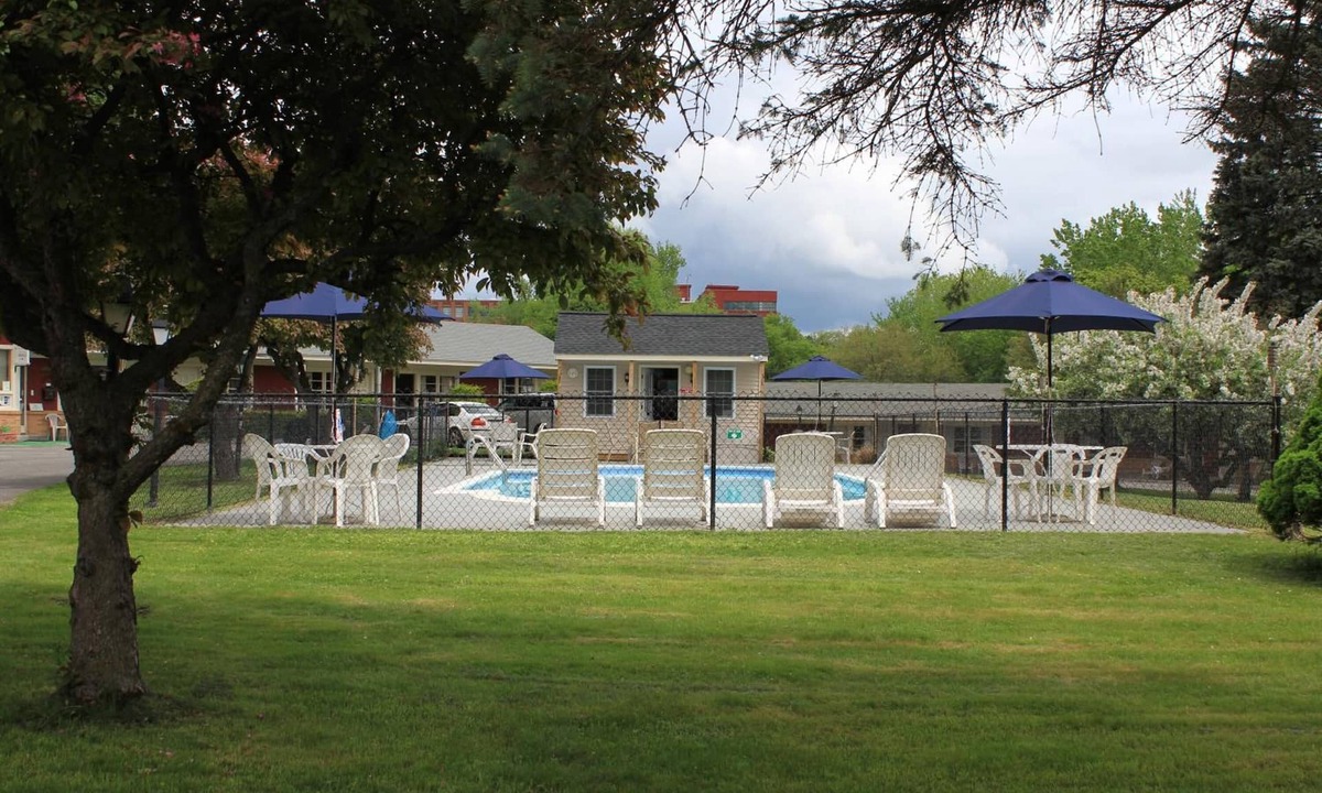 Pittsfield Hotel | Berkshire Inn