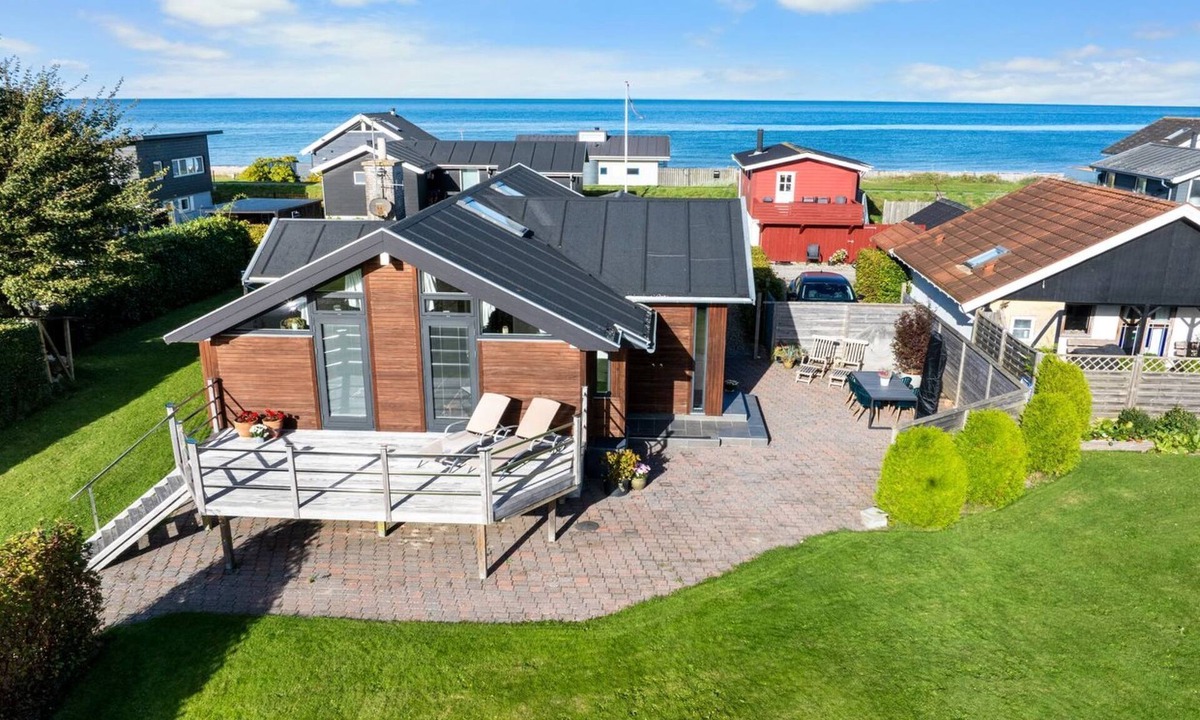Tørresø House | "Berner" - 40m from the sea by Interhome