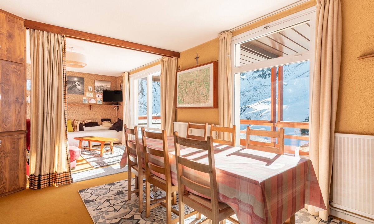La Mongie Apartment | 'Bero Bisto La Mongie' Apartment with Mountain View and Balcony