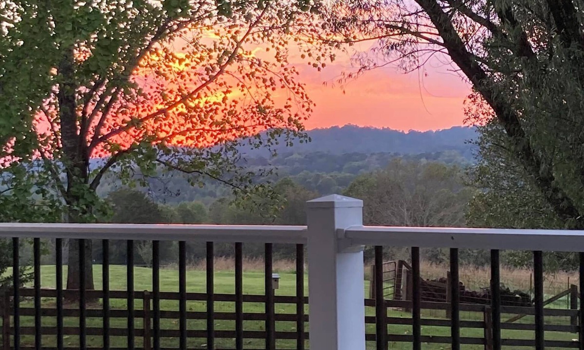 Madisonville Apartment | Berry Acres Retreat