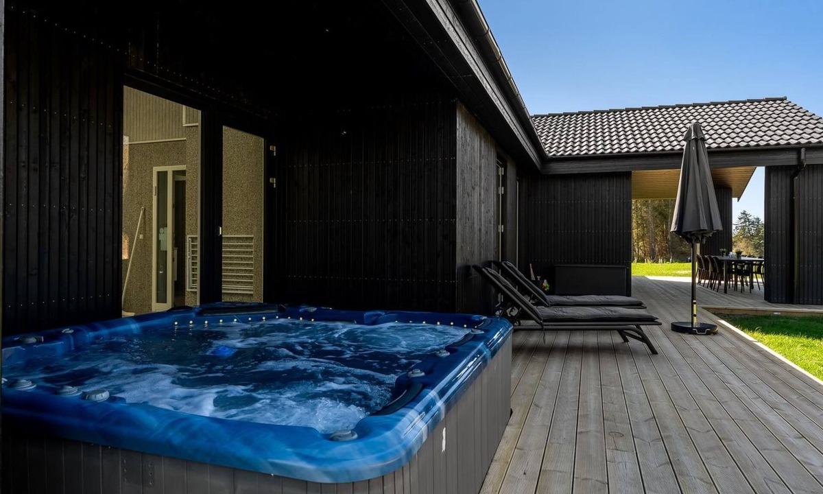Saltum House | "Berta" - 2km from the sea by Interhome