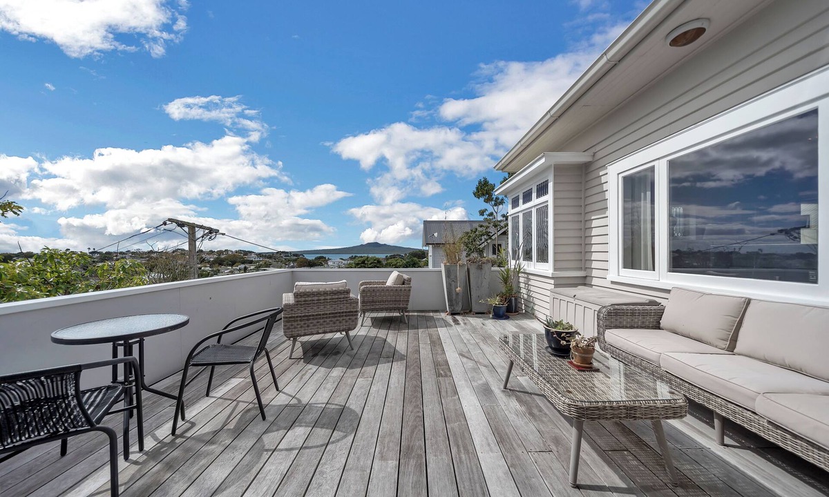 Devonport House | Bespoke Stays - Views Forever