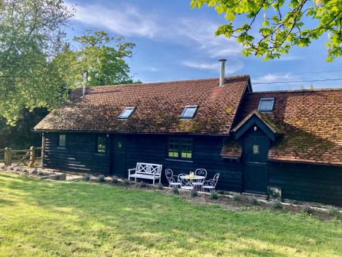 Beaulieu Apartment | Bessie May Cottage
