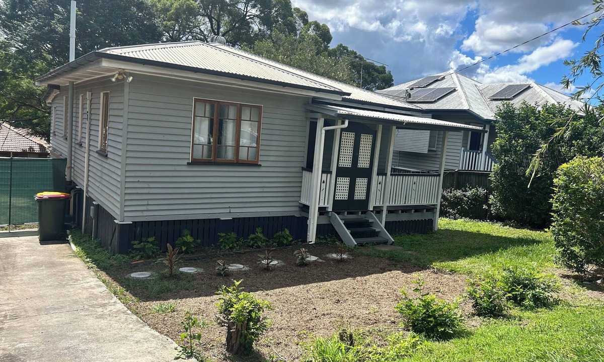 Oxley House | Best local cottage