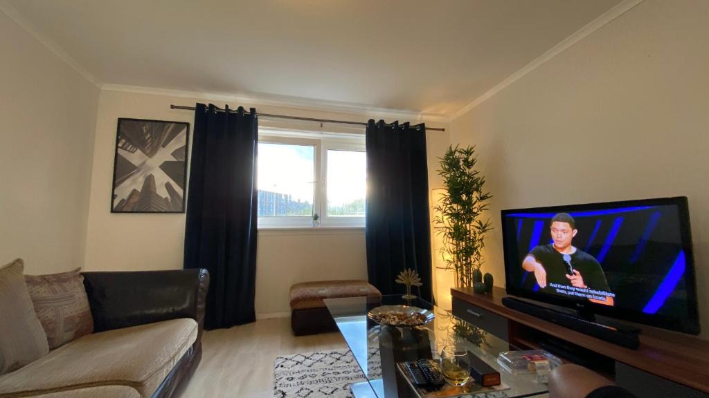 Govan House | Best location Glasgow