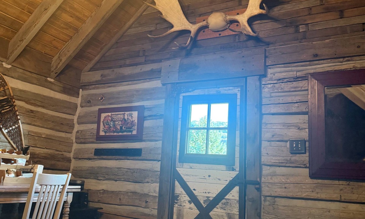 Snowbird Cabin | Best Mountain View in Utah. Rustic ranch setting.