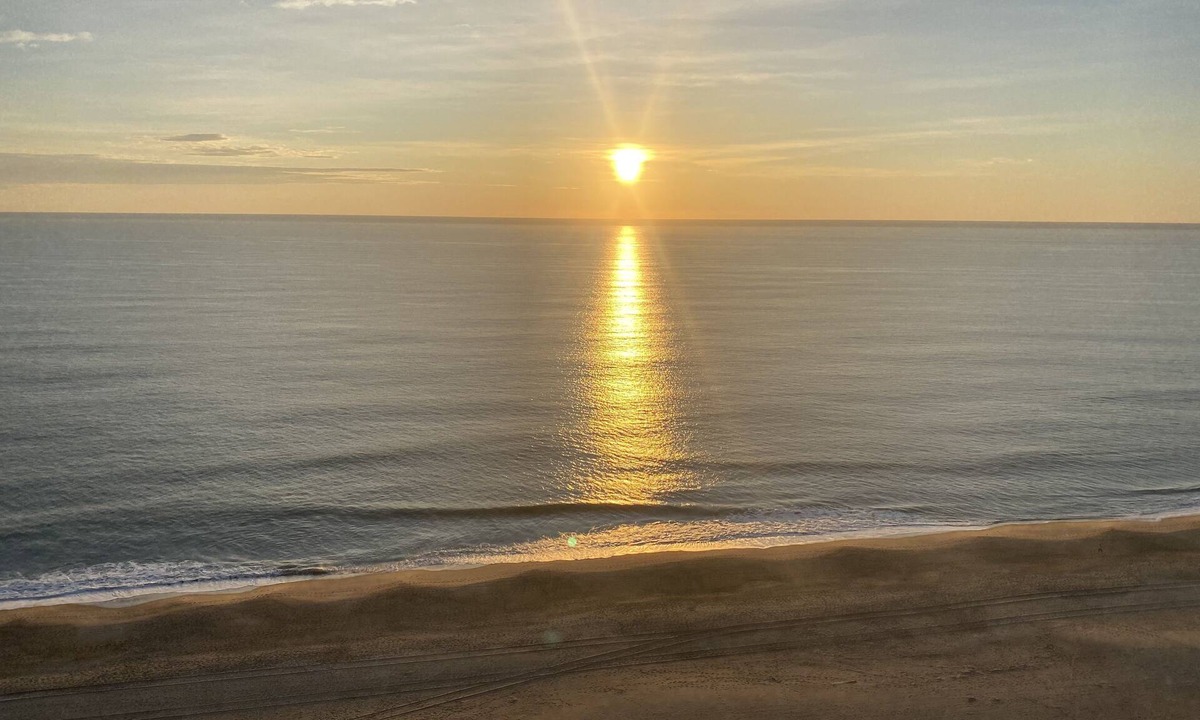 North Ocean City Condo | BEST OCEAN&BAY VIEW 2BR2BTH CALL HOST NOW FOR DISCOUNTS JUN JUL AUG. FREE LINENS