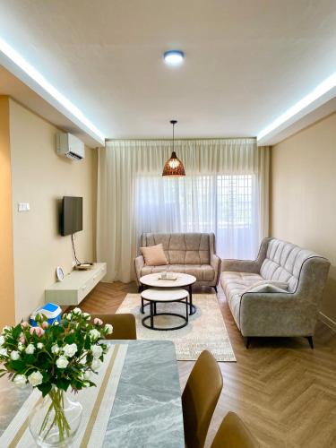 Bandar Sri Permaisuri Apartment | Best Spot in City