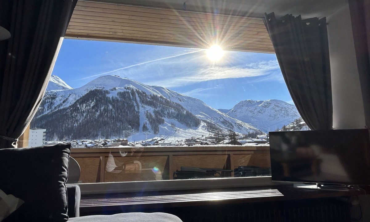 Le Cret Apartment | Best views in town