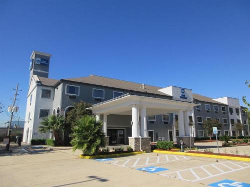 FM 1960 Hotel | Best Western Champions Forest Inn and Suites