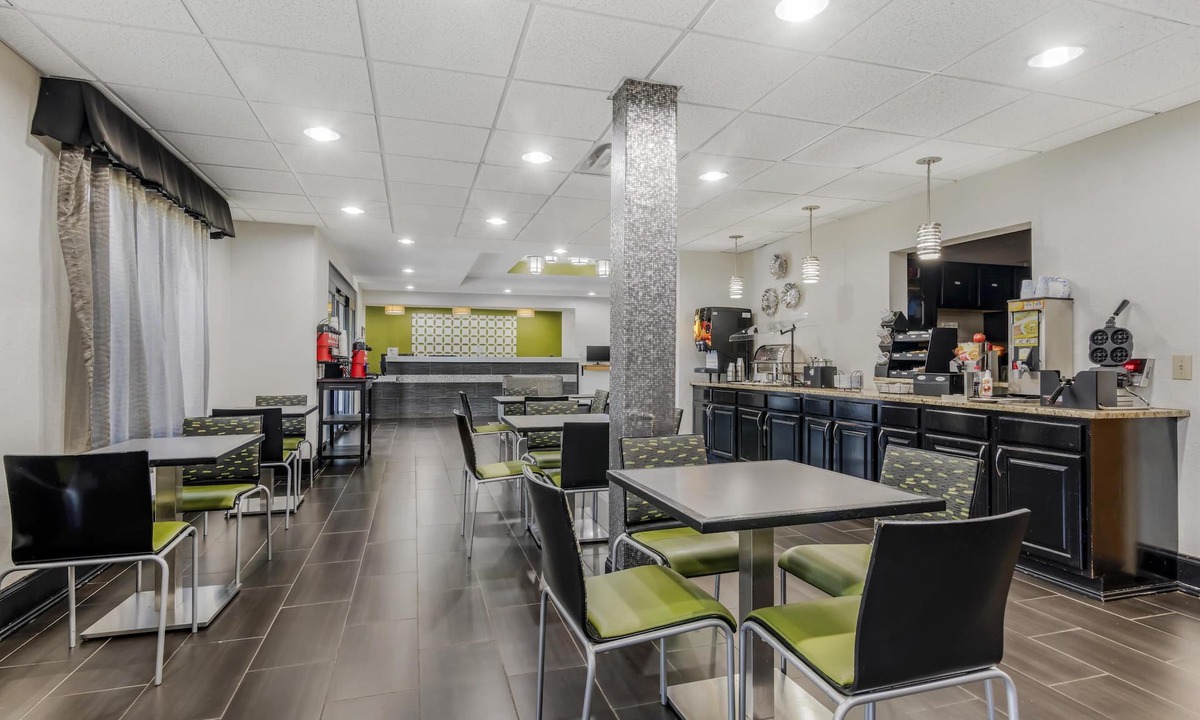 Commerce Hotel | Best Western Commerce Inn