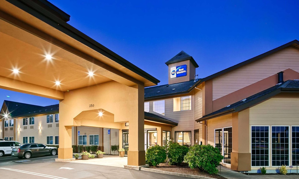 Dallas Hotel | Best Western Dallas Inn & Suites