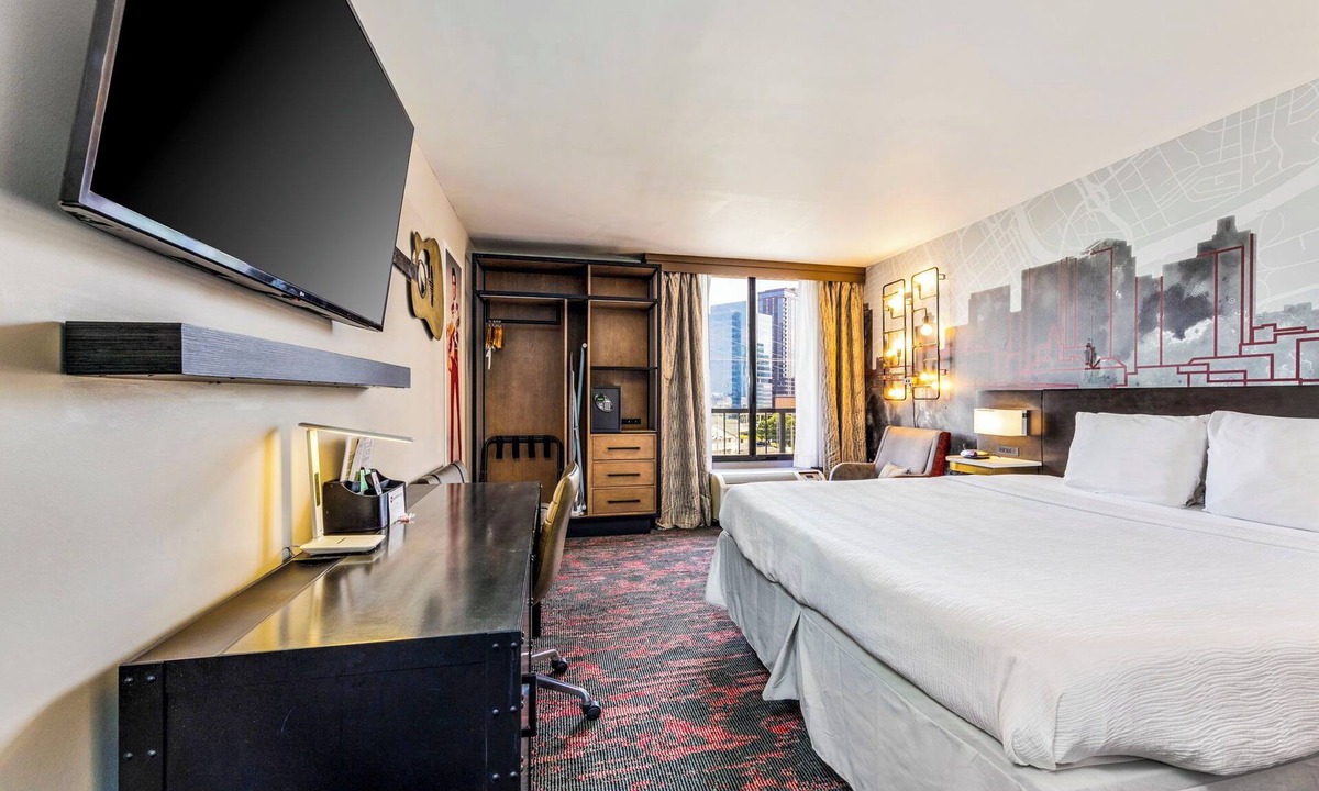 Edgehill Hotel | Best Western Downtown Plus Music Row