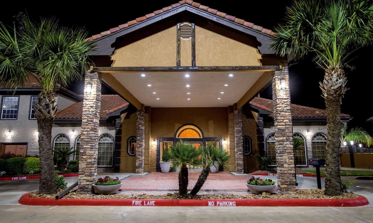 El Campo Hotel | Best Western Executive Inn El Campo