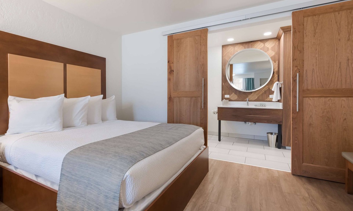 Mountain Home Hotel | Best Western Foothills Inn