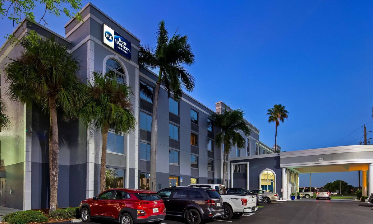 Fort Myers Hotel | Best Western Fort Myers Inn & Suites