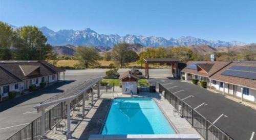 Lone Pine Hotel | Best Western Frontier Motel
