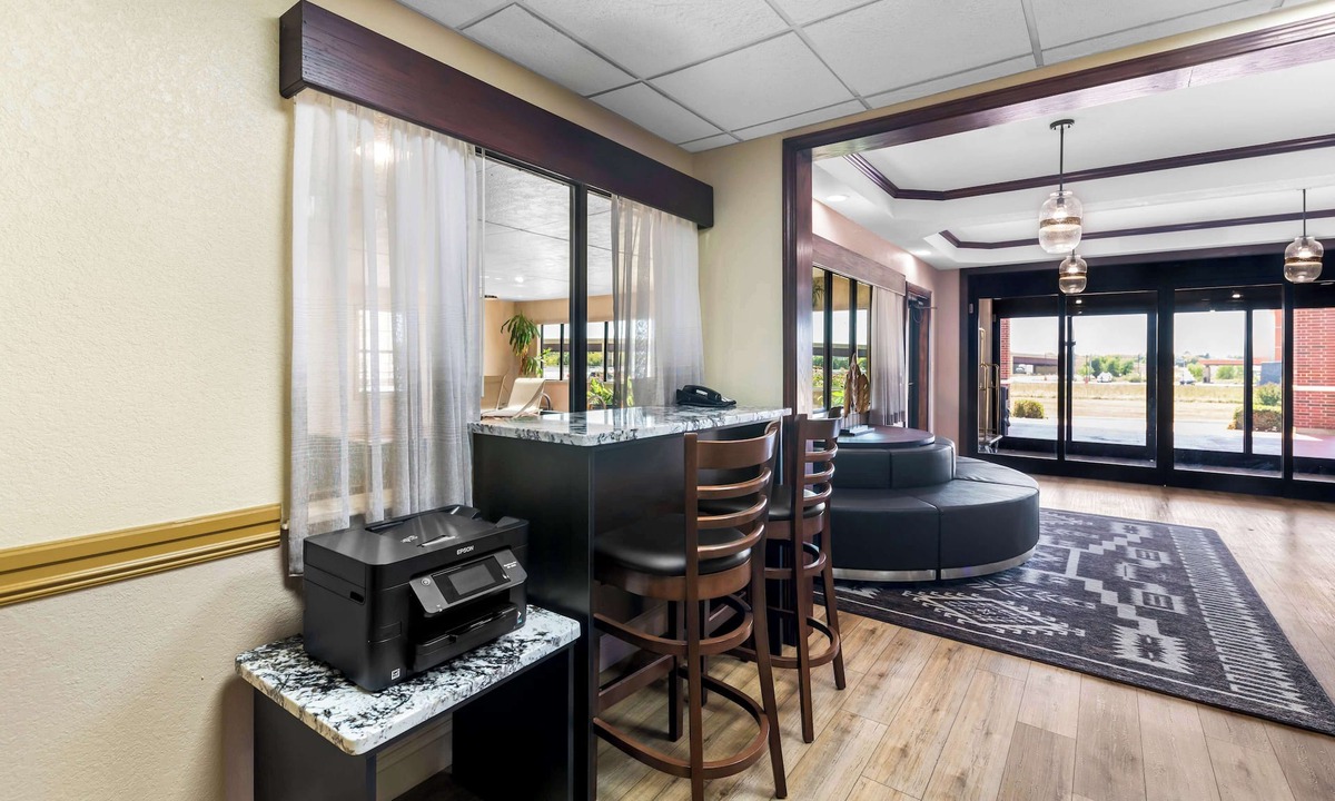 Calera Hotel | Best Western Halito Inn