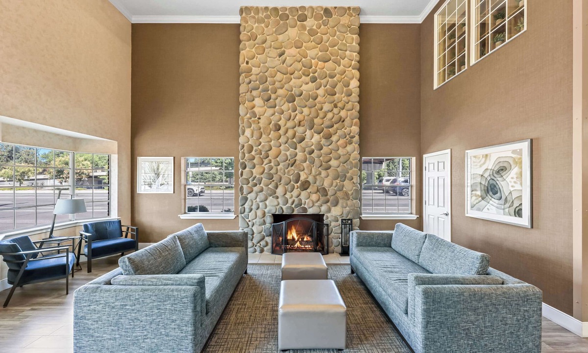 Medford Hotel | Best Western Horizon Inn