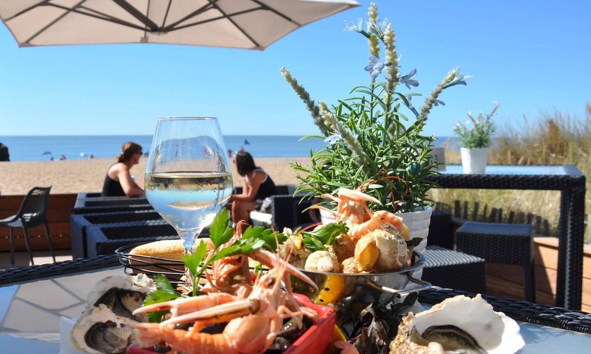 Saint-Marc-sur-Mer Hotel | Best Western Hotel De La Plage