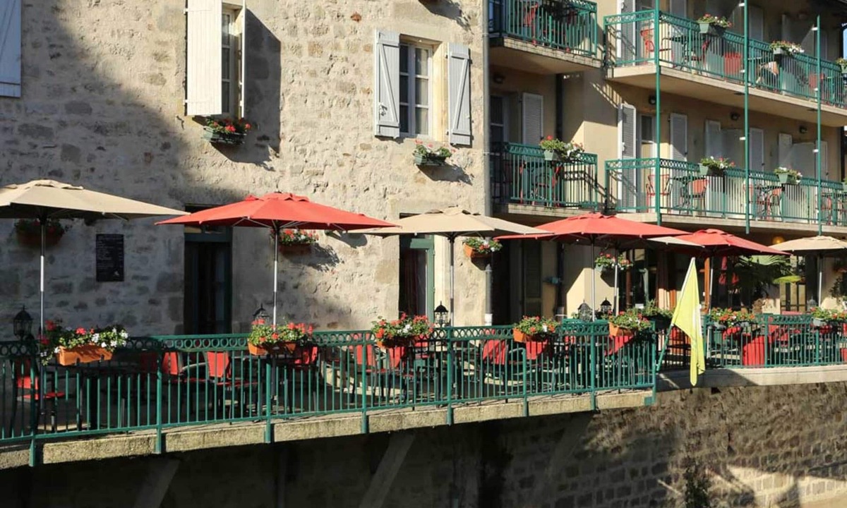 Figeac Hotel | Best Western Hotel Le Pont D'Or