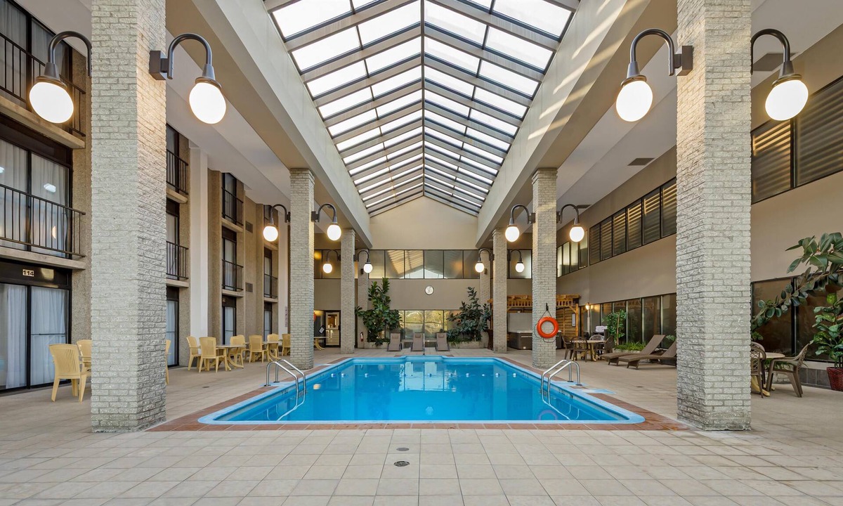 Drummondville Hotel | Best Western Hotel Universel Drummondville