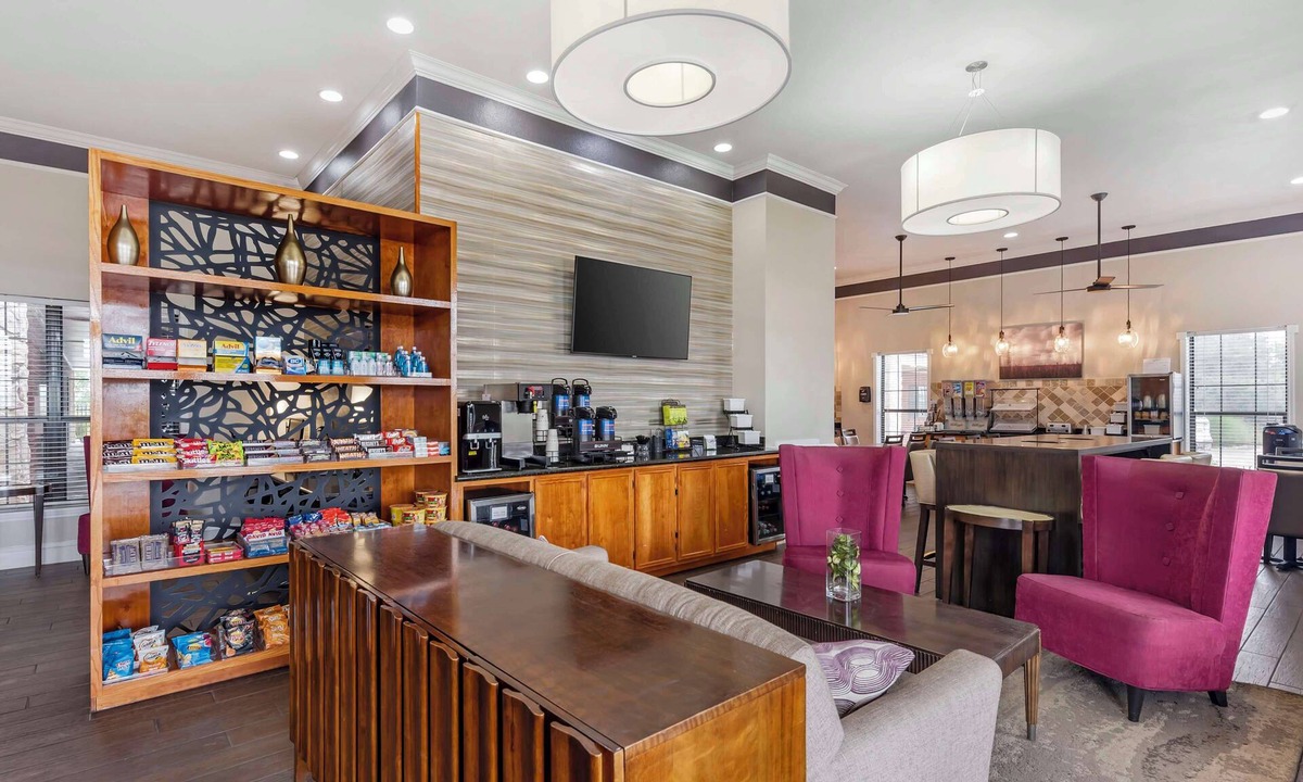 Brenham Hotel | Best Western Inn of Brenham