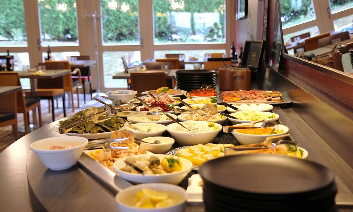 Maubeuge Hotel | Best Western l'Atelier 117