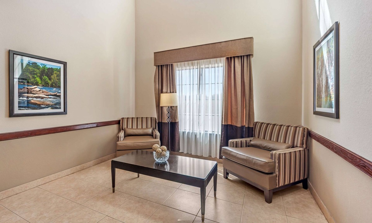 La Grange Hotel | Best Western La Grange Inn & Suites