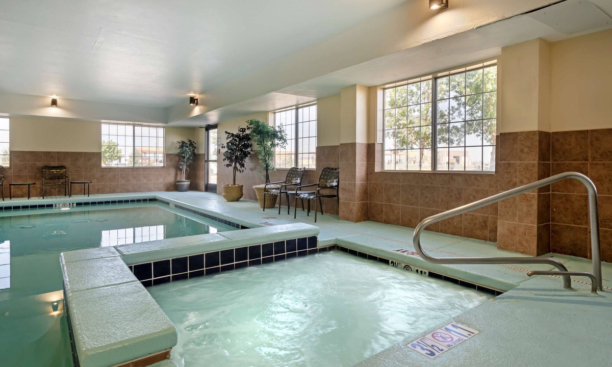 Laramie Hotel | Best Western Laramie Inn & Suites
