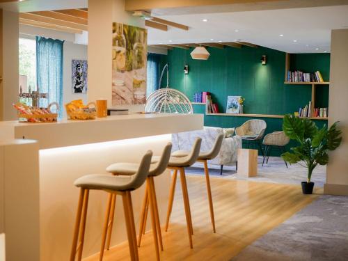 Fontaine-le-Comte Hotel | Best Western Le Bois de la Marche