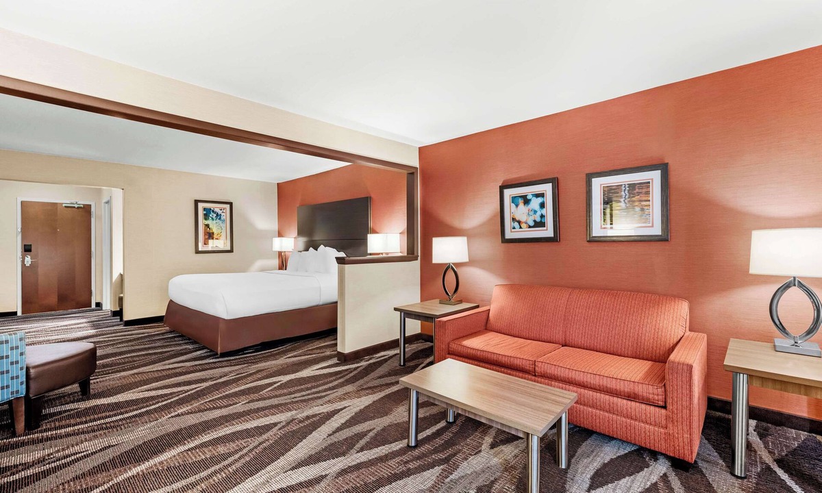 Hornell Hotel | Best Western Maple City Inn