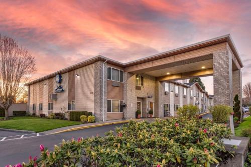 Newberg Hotel | Best Western Newberg Inn