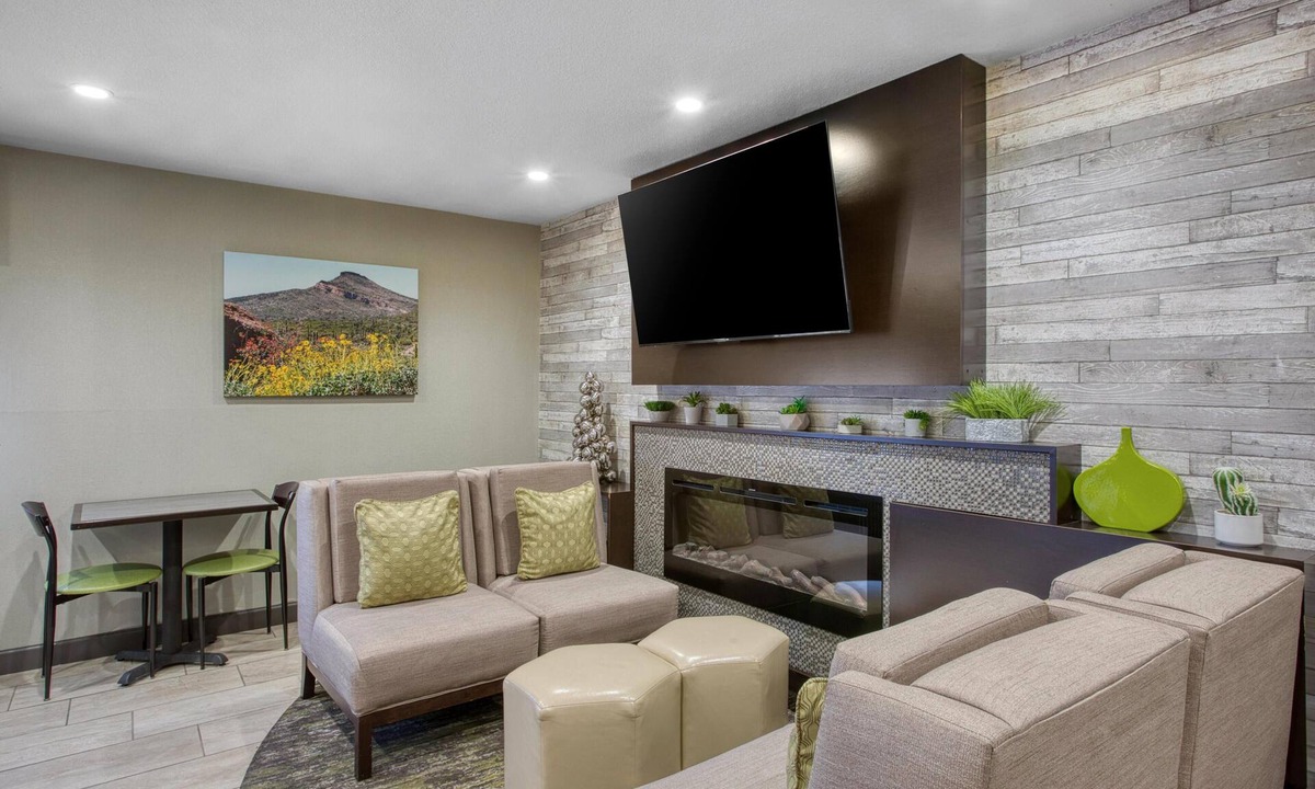 North Mountain Hotel | Best Western North Phoenix Hotel