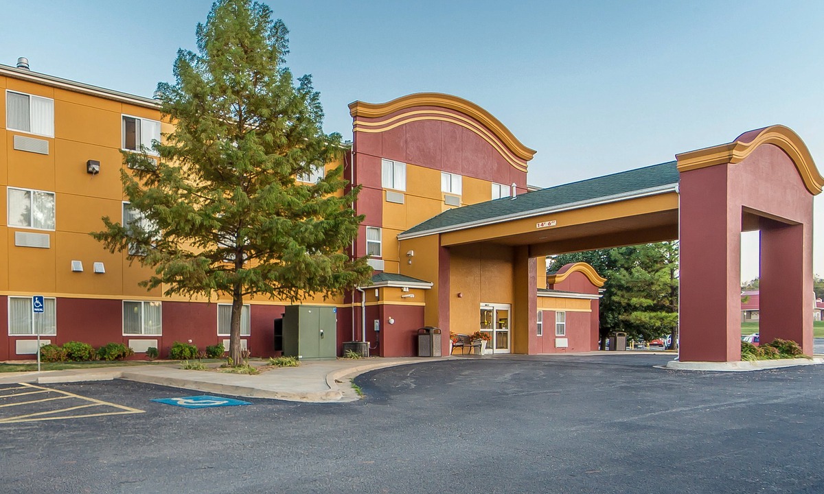 Tahlequah Hotel | Best Western Nsu Inn