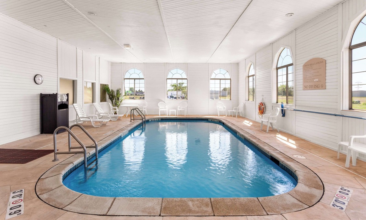 Oglesby Hotel | Best Western Oglesby Inn