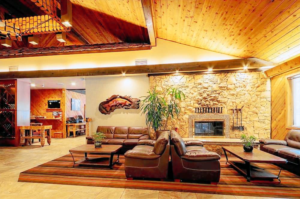 Mount Shasta Hotel | Best Western Plus Tree House