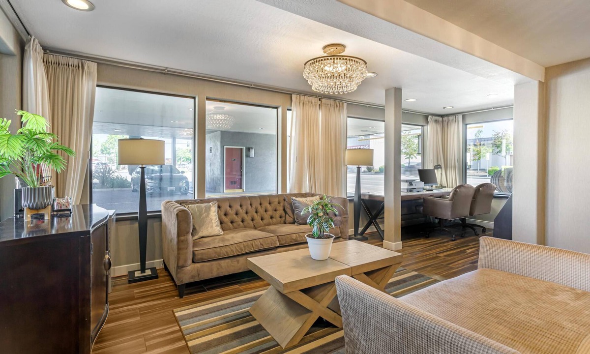 Petaluma Hotel | Best Western Petaluma Inn