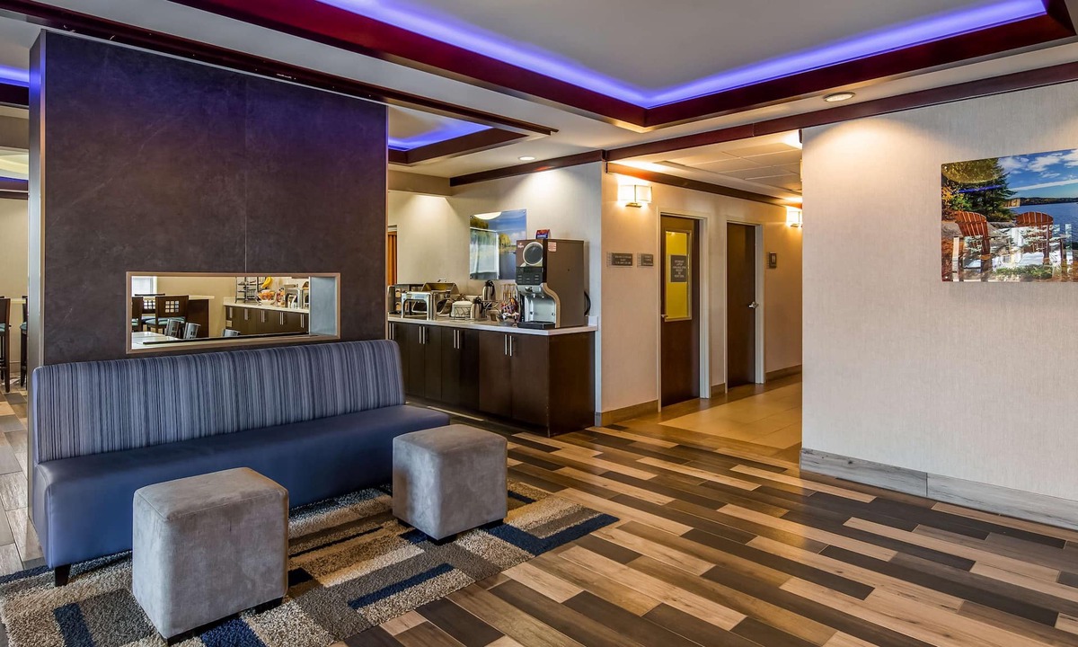 Barrie Hotel | Best Western Plus Barrie
