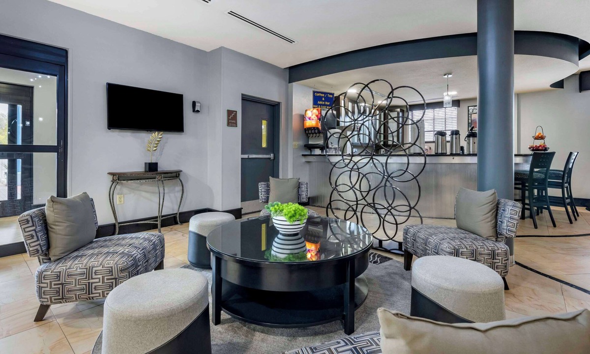 South Bradenton Hotel | Best Western Plus Bradenton Gateway Hotel