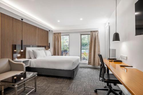 Highett Hotel | Best Western Plus Buckingham International