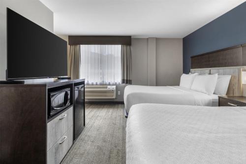 Halifax Hotel | Best Western Plus Chocolate Lake Hotel - Halifax