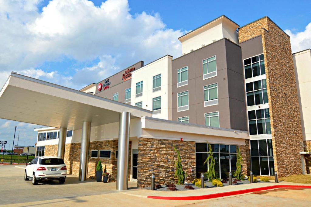 Central Oklahoma City Hotel | Best Western Plus Executive Residency Oklahoma City I-35