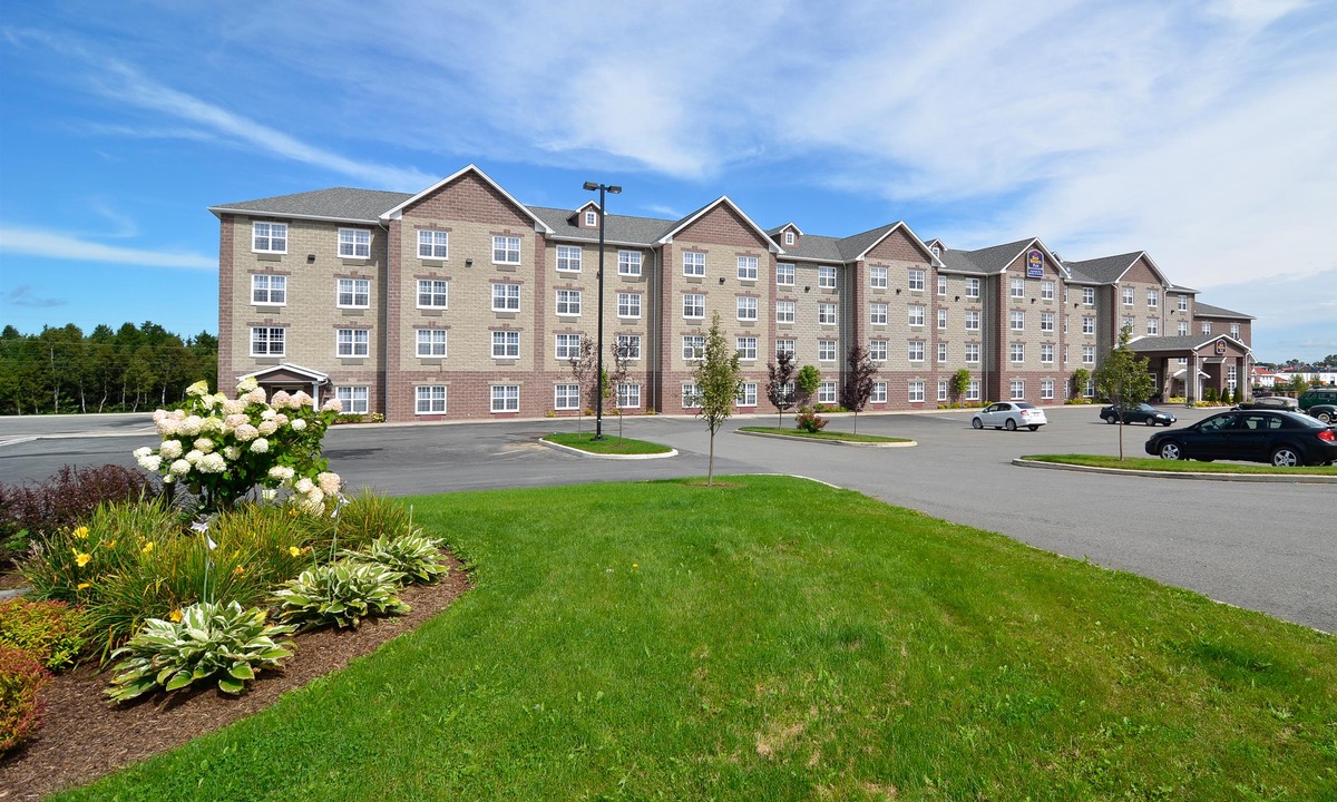 Fredericton Hotel | Best Western Plus Fredericton Hotel & Suites