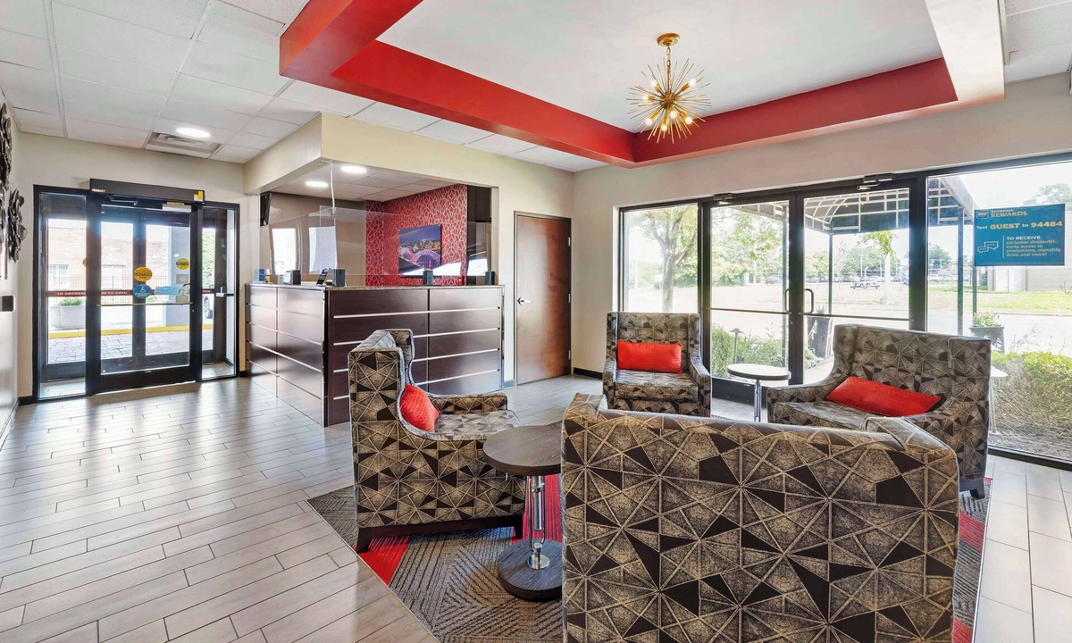 New Pathways Hotel | Best Western Plus Gen X Inn